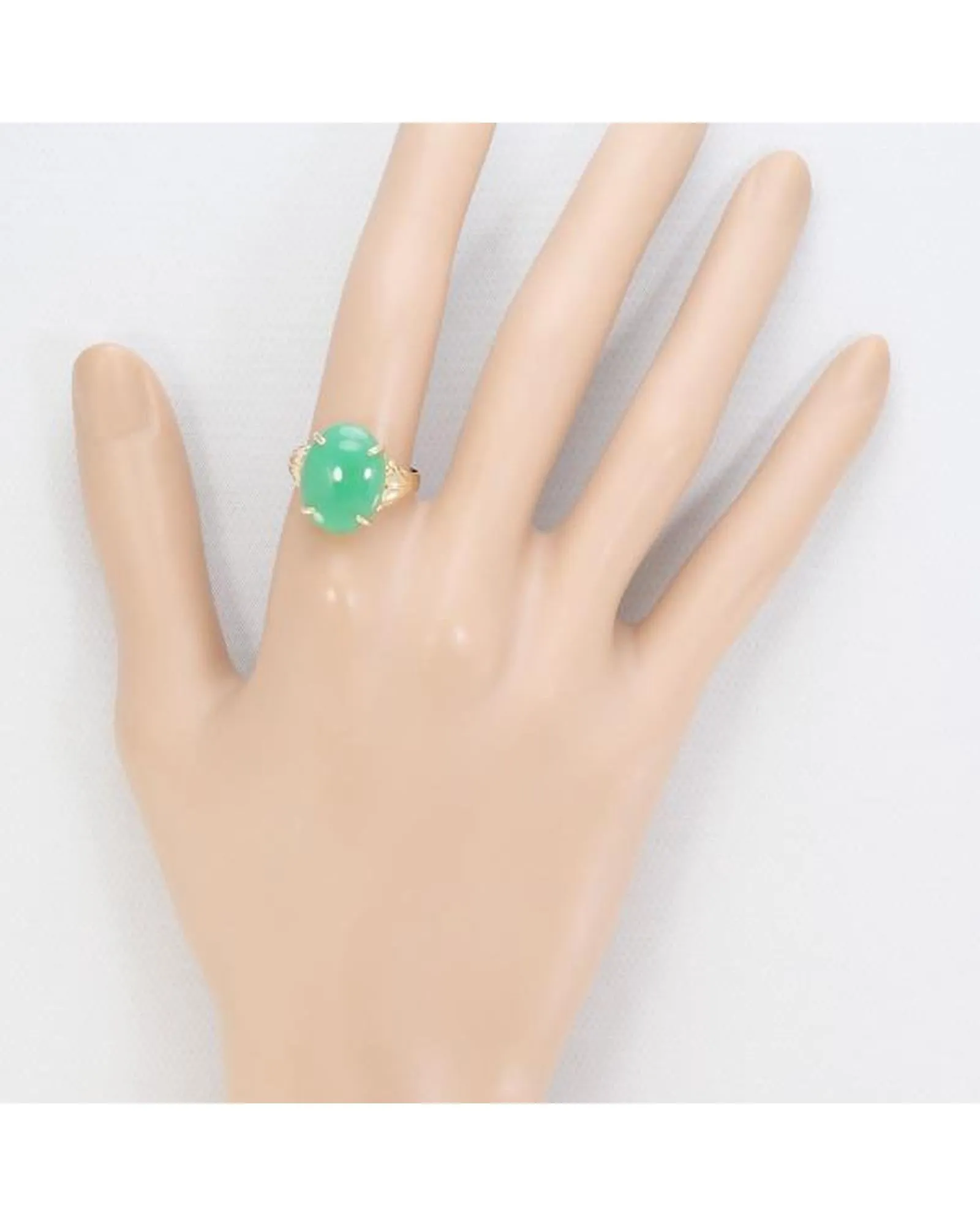 Authentic Yellow Gold Chrysoprase Ring for Women