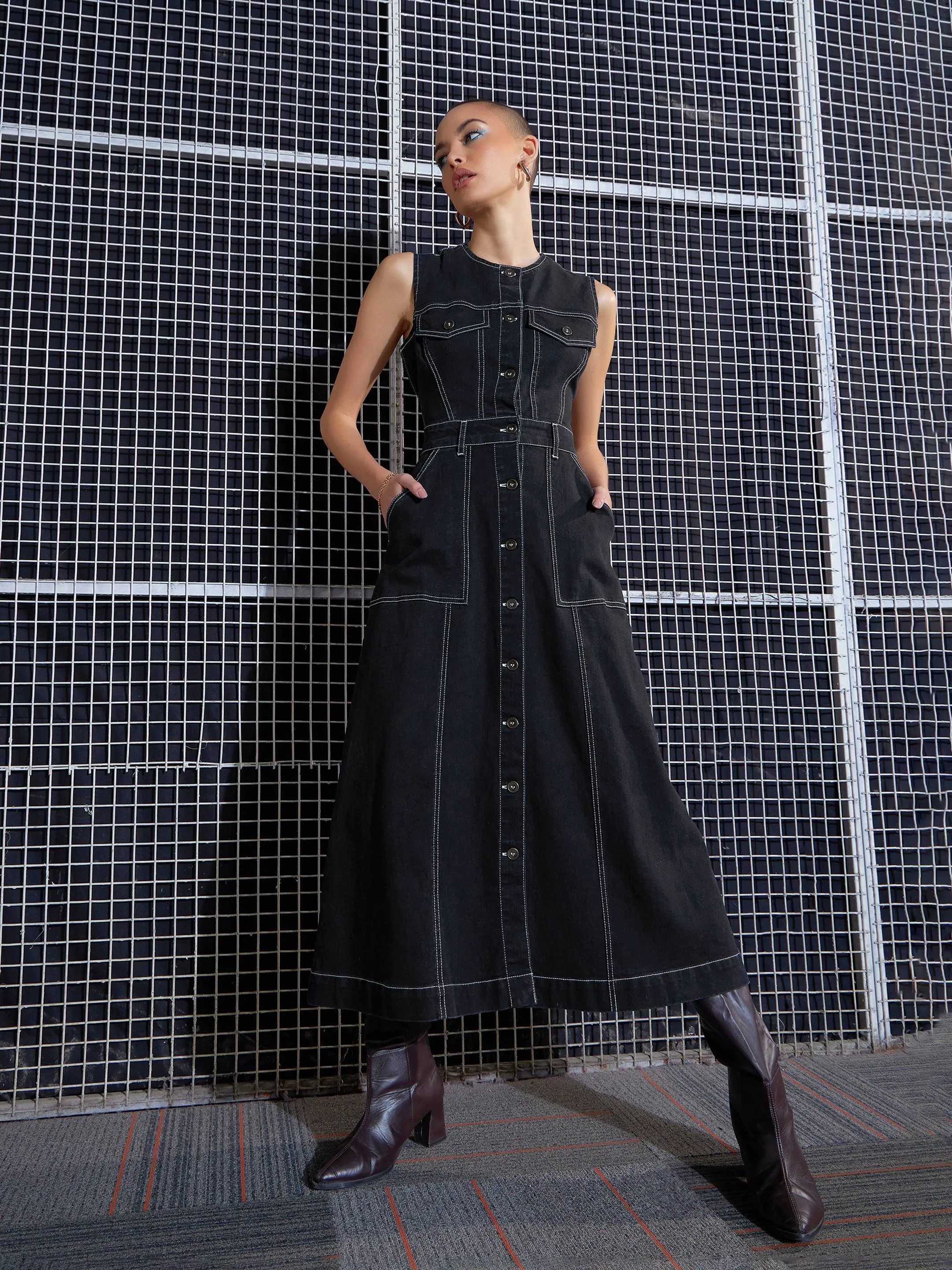 Women Black Acid Wash Waist Cut-Out Midi Dress